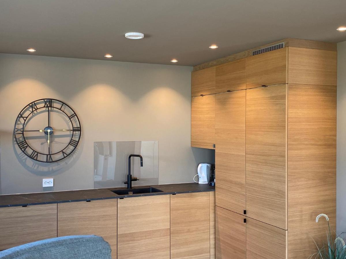 Apartment With Boat Spangereid المظهر الخارجي الصورة
